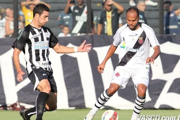 Vasco arranca empate contra Resende, mas perde liderança do Grupo B