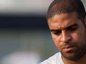 Relatório do Timão contra Adriano tem 67 faltas e embriaguez nos treinos