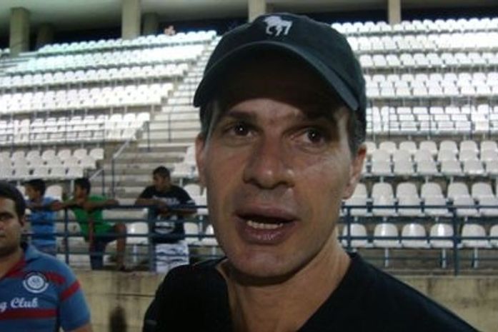 Túlio diz que Messi e Neymar 'sofreriam' no futebol de Alagoas