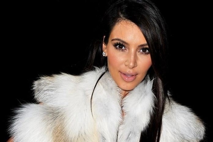 Kim Kardashian quer comprar mansão de Victoria e David Beckham