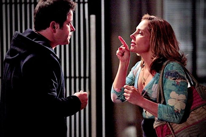 Monalisa descobre que Tufão dormiu com Carminha e fica revoltada