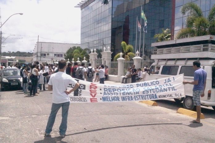 Protesto da Uncisal no Centro da cidade.