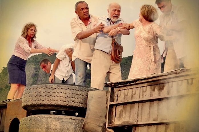 Grávida de Tufão, Monalisa sofre grave acidente de ônibus