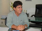 Beltrão deixa pasta da Educação; Arnóbio Cavalcanti deve assumir