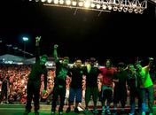 CPM 22 traz muito rock e levanta o público na terceira noite