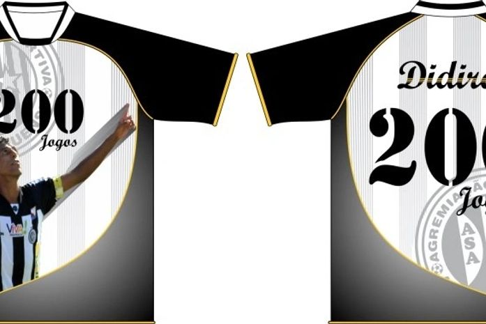 Camisa comemorativa Didira.