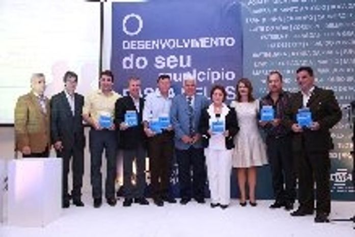 Nonô e os prefeitos prêmios Sebrae-Al