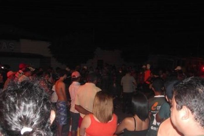 Homem é assassinado com vários disparos a queima roupa