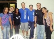 Missionário Cláudio Elivan (C) com a galera da Jubal na IBFarol, no início de março 