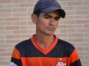 Após evitar gol, gandula zagueiro vira celebridade e diz não se arrepender