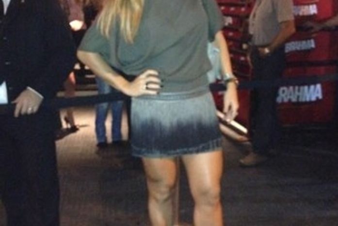 Mirella sobre boato de gravidez: 'É complicado mentir sobre uma criança'