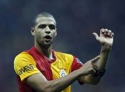 Felipe Melo briga com companheiro, que vai ao hospital