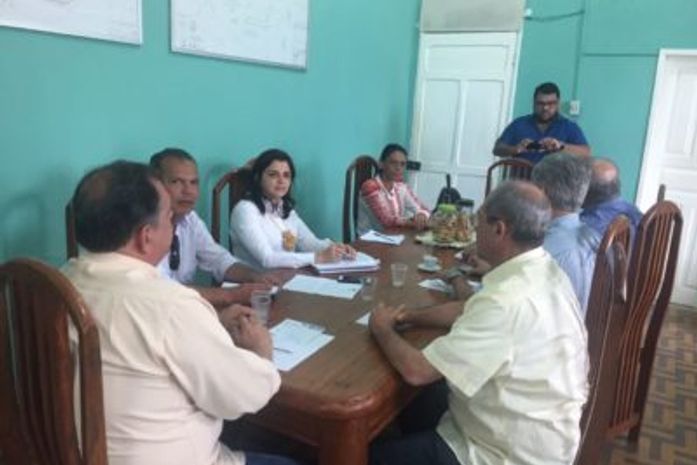 Grupo de prefeitos espera se reunir mensalmente na busca de soluções