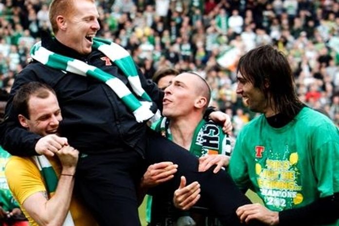 Celtic goleia, é campeão escocês pela 43ª vez e encerra série do Rangers