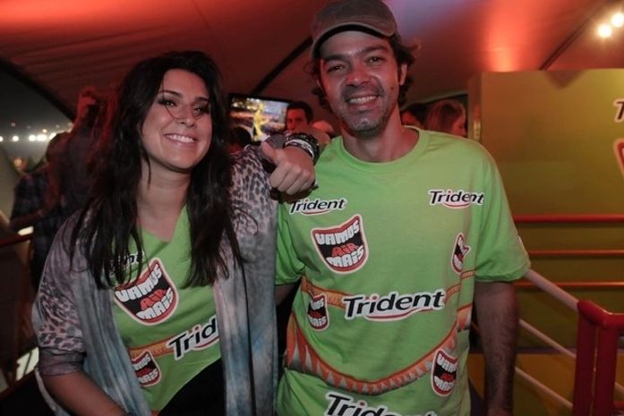 Recém-separado, Bruno Mazzeo curte festival de música acompanhado