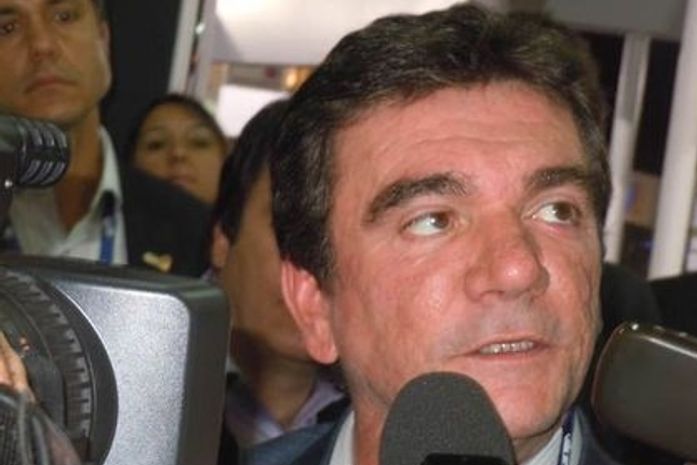 Andrés Sanchez contesta escola Barcelona: "é tudo balela"