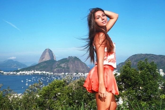 Filha de Renato Gaúcho tem aval para ser modelo, mas ensaio nu é vetado