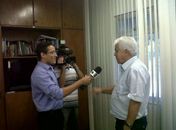 Nonô dando entrevista a TV Gazeta