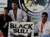 Professor arapiraquense é vice-campeão de jiu jitsu em Pernambuco