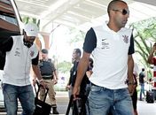 Sheik é parado em blitz da Lei Seca, no Rio, e tem a carteira apreendida