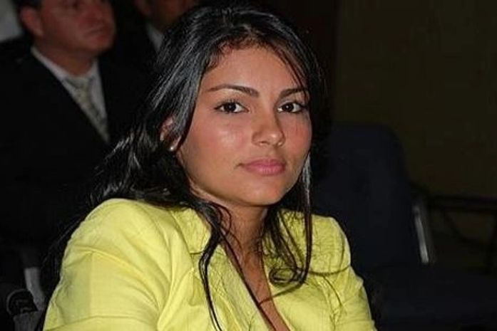 Thaíse Guedes quer que Bptran esclareça abordagem