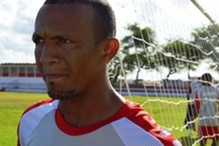 Ex-atacante do CSA tem inflamação no coração e permanece internado