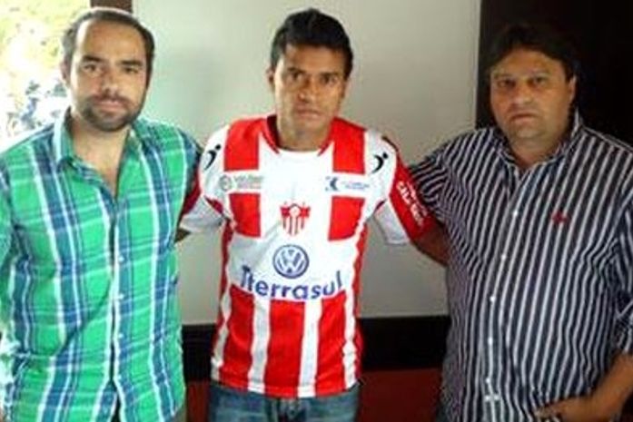 Guarany de Bagé acerta a contratação de Adriano Gabiru