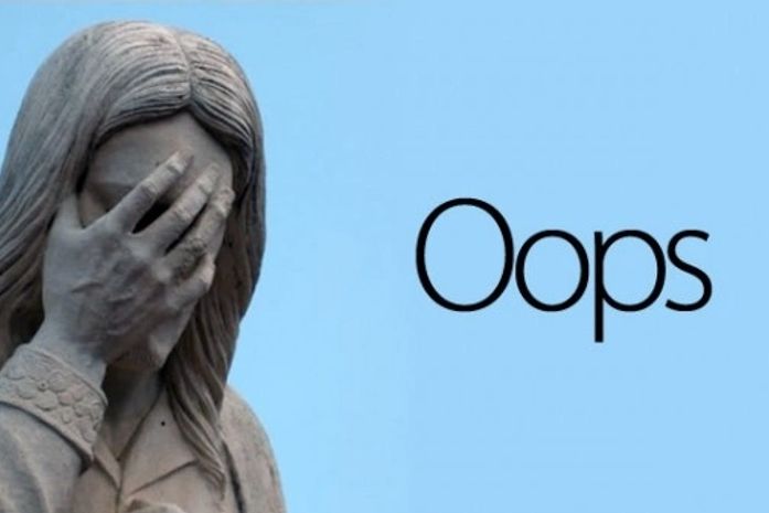 Padre acidentalmente apresenta pornografia gay para fiéis