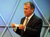 Zico recorre à Fifa e pede jogos do Iraque em Bagdá