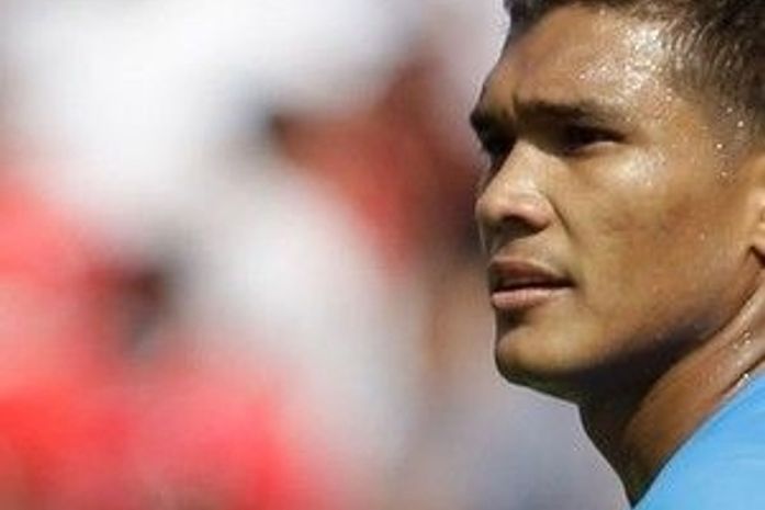 Na Argentina, jogador do Racing saca arma de brinquedo no vestiário