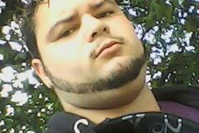 Jovem é assassinado dentro de Casa