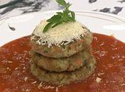 Aprenda a preparar um hamburguer de vegetais à parmegiana