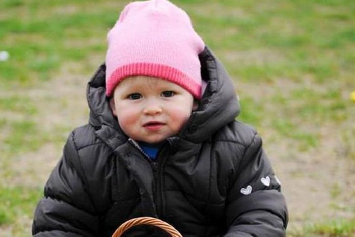 Bebê sobrevive comendo ovos de Páscoa após morte da mãe