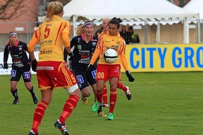 Com Marta na lista, Barcellos chama 25 para preparação de Londres-2012