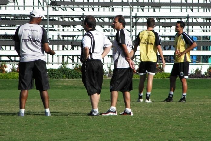 Cheio de desfalques, ASA treina em busca da liderança do segundo turno