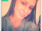 No Twitter, atriz Jennifer Love Hewitt publica foto sem maquiagem