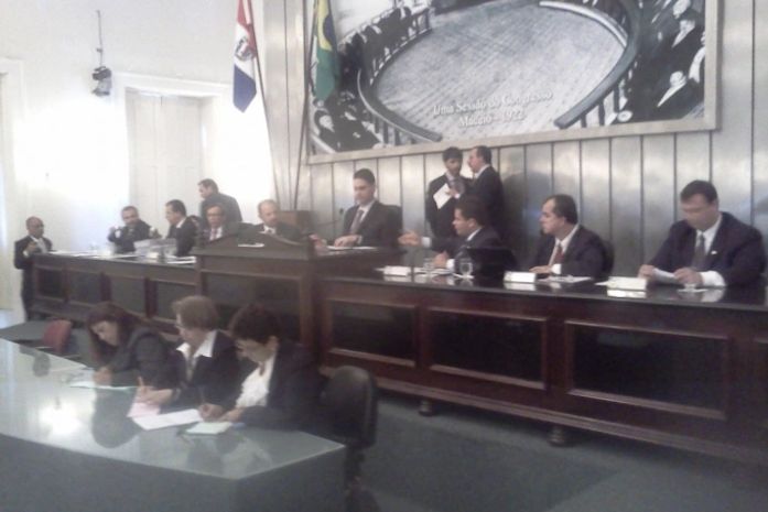 Deputados apreciam e votam sete vetos governamentais