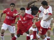 Inter joga mal, perde para o Juan Aurich e pega o Fluminense na Libertadores