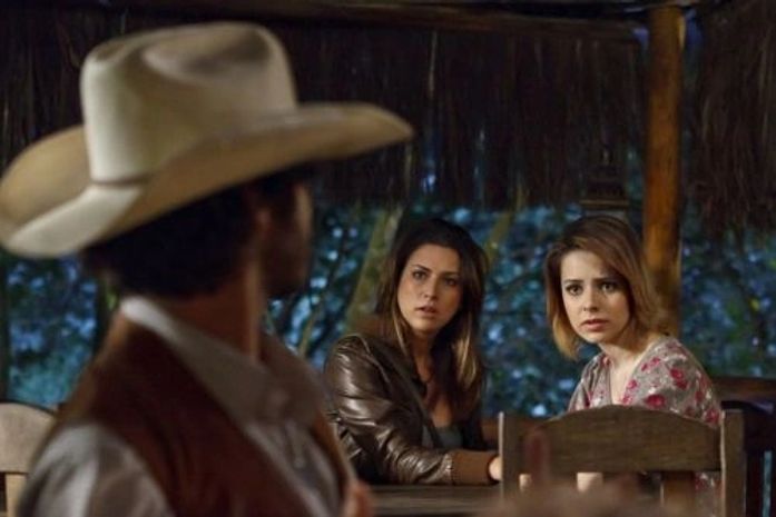 Amigas, Sandy e Fernanda Paes Leme voltam a contracenar em série