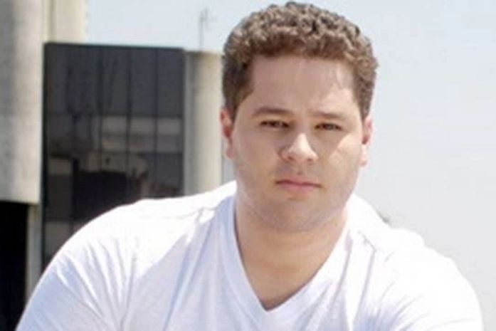 Cantor Pedro começa a receber doses menores de sedativos