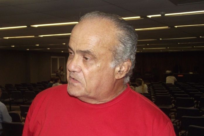 Pai de Giovanna Tenório
