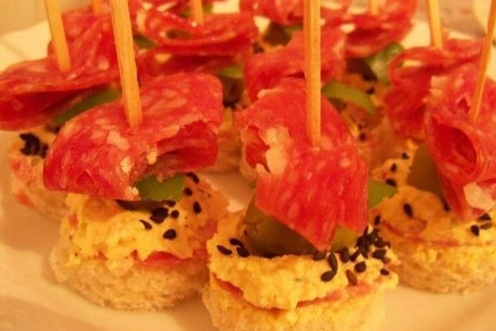 Canapé italiano: uma receita saborosa e fácil de preparar