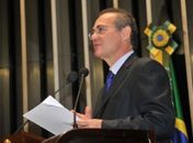 No plenário, Renan saudou investimentos federais em mobilidade