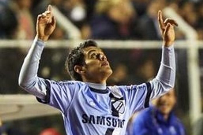 Peixe sente a altitude e perde para o Bolívar com dois gols de falta