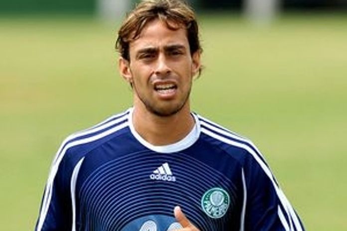 Musculatura de Valdivia não é de atleta