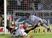 Santa vence Salgueiro com dois gols de Dennis Marques e pega Sport na final