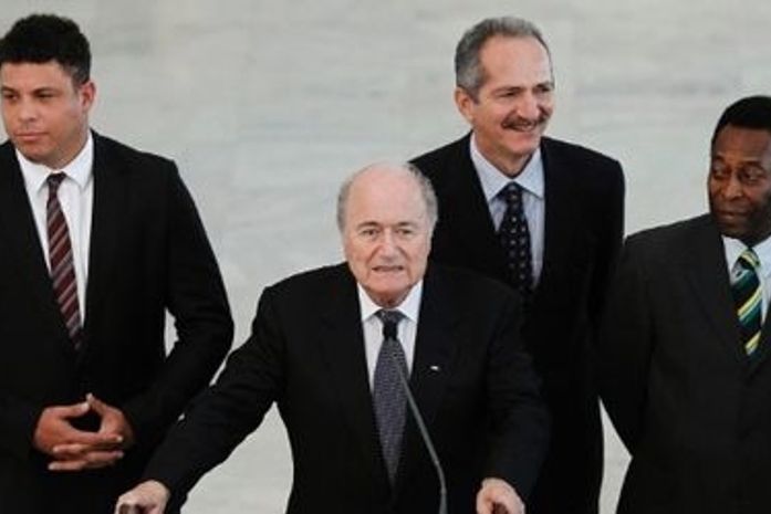 Aldo Rebelo aceita convite da Fifa e reencontra Valcke