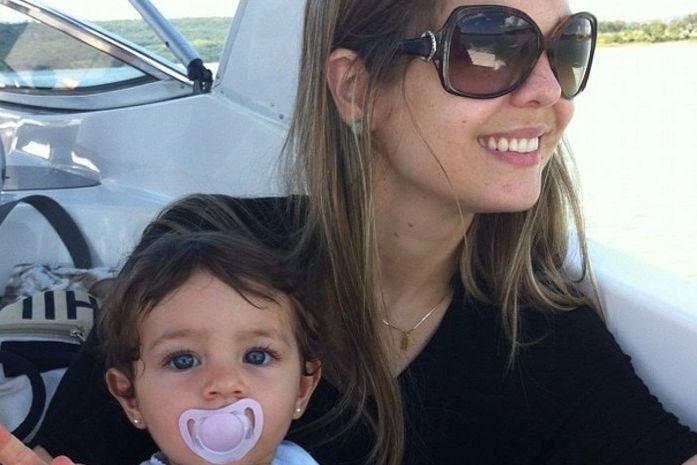 Mulher de Pedro lança "campanha" virtual para que cantor acorde