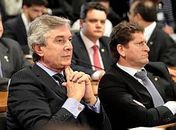 Fernando Collor entra com seis representações contra Gurgel