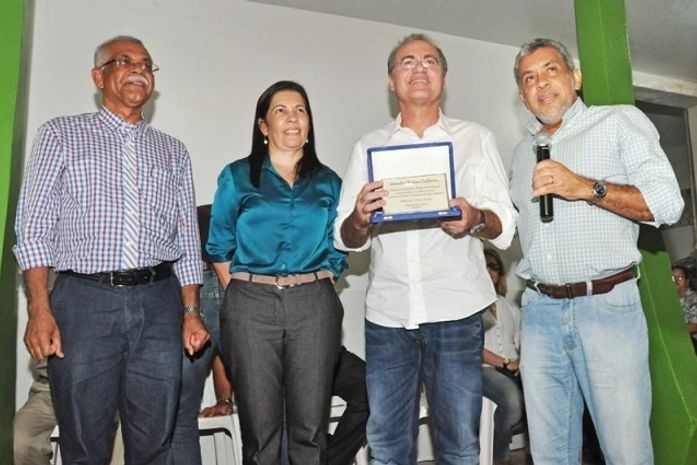 Renan com membros da diretoria da Cooperativa Pindorama